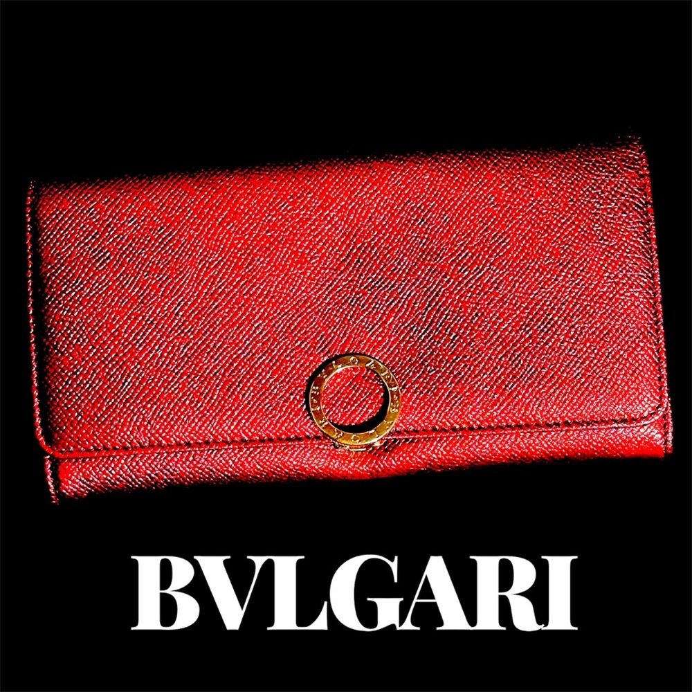 BVLGARI RED SPARKLED Leather Long Wallet. No callouts. Like new. In box.Gift 🎁